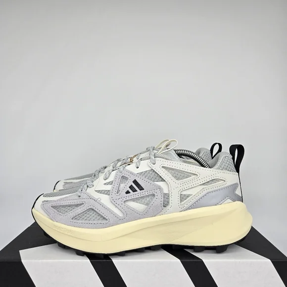 adidas Kantai Trail Shoes Wonder Silver 10 - Womens Originals Shoes